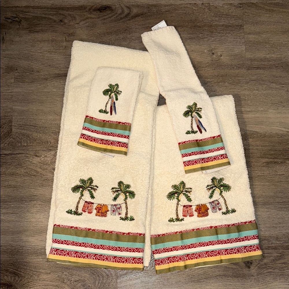 Croscill Cream Bath Towels with Embroidered Beach/Surf Design